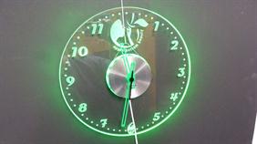 Apple Bottom Beauty Wall Clock